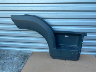 Подножка подножка правый ниша правая подкрылок atego 9676660701 фото №1