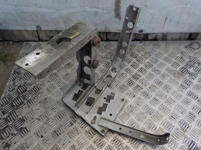 Audi a8 d2 кронштейн панель фари 4d0821138ap фото №1