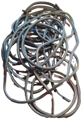 Vw audi skoda прокладка капот 1t0823723c фото №1