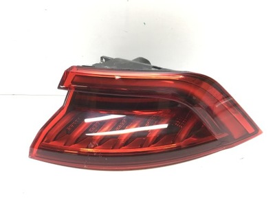 AUDI Q8 4M8 FARO PARTE TRASERA DERECHA MATRIX DIODO LUMINOSO LED 4M8945070B  