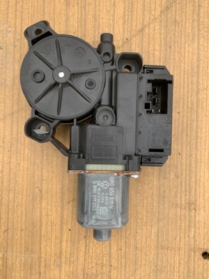 Vw polo 6r0 09-2015 r моторчик стекло 6r0959811n фото №1