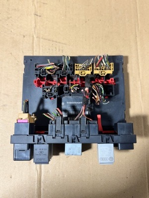 Блок управления модуль блок управления бортовой сетью audi a3 8p 8p0907279a фото №1