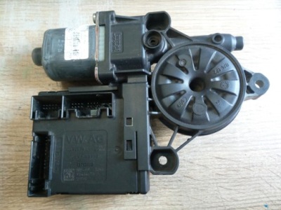 Моторчик підйомника скло vw passat b7 oryg. фото №1