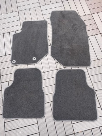 КИЛИМКИ ВЕЛЮРОВІ НОВЕ OE CITROEN C4 3 24R 98385039ZD 