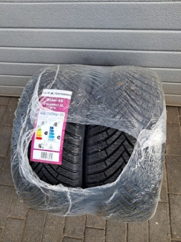 2 szt. Całoroczne Star Performer Solar 4s 215/40 R17 87V XL 2025