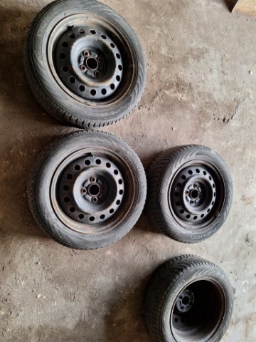 ДИСКИ СТАЛЬНЫЕ + ШИНЫ ЗИМНИЕ NOKIAN WRD3 175/65 R15 