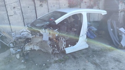 NISSAN MICRA V K14 ЧЕТВЕРТЬ ЛІВА АБО ПРАВА ЛОНЖЕРОН SPARNO SKYDAS ПОРІГ 