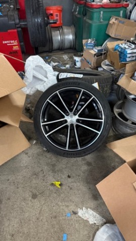 ДИСКИ 5X108 ET48 18 ДЮЙМИ ШИНИ MICHELIN ПУЛЬТ SPORT 17 РІК 