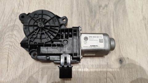МОТОРЧИК СКЛА ЛІВИЙ ПЕРІД SEAT IBIZA IV 6J 6R0959801N 