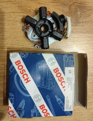 BRUSH HOLDER STARTERS A4/A6, CORDOBA/IBIZA, SUPERB, PASSAT 