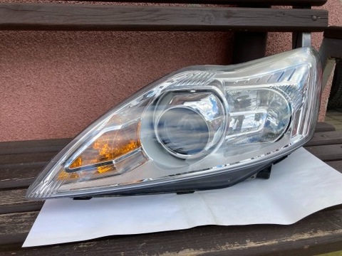 LAMP LEFT FRONT FORD FOCUS MK2-PO LIFCIE,EUROPA  