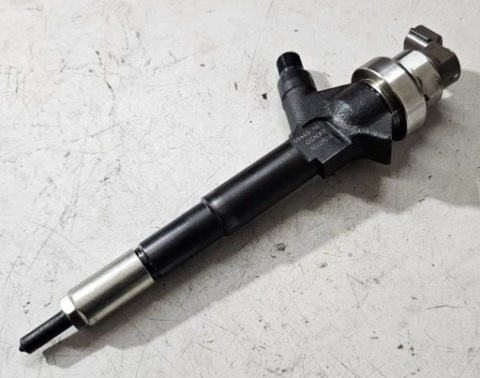 ФОРСУНКА 55567729 1.7 CDTI DENSO OPEL ASTRA MERIVA MOKKA ZAFIRA 