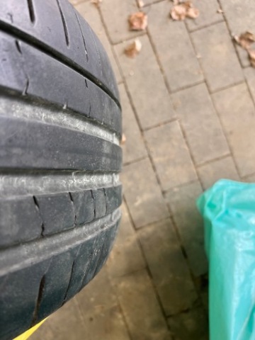 ШИНА PIRELLI PZERO ЛІТНЯ 225/35/R20 