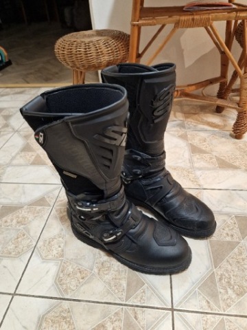 ВЗУТТЯ МОТОЦИКЛЕТНІ SIDI ADVENTURE 2 GORE-TEX 