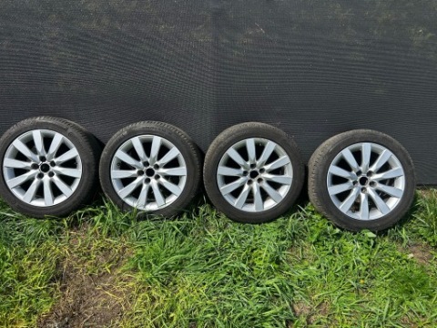 ТИТАНОВІ ДИСКИ Z ШИНАМИ AUDI A1 16” 8X0601025G 