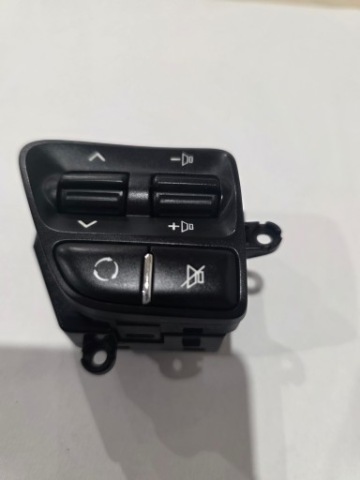 OE КНОПКИ КЕРМА DO KIA CEED 2012-2018 96700A2000 