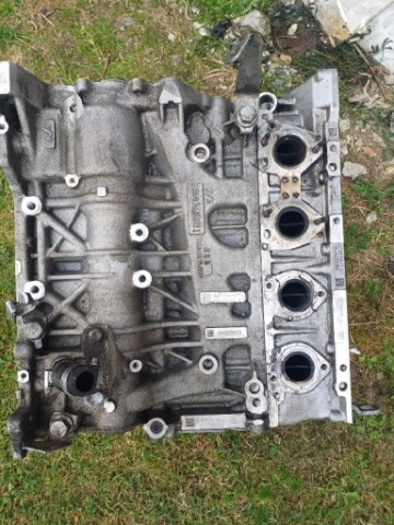 БЛОК ДВИГУНА BMW N47D20C 781059607 F20 F30 2.0 ДИЗЕЛЬ 