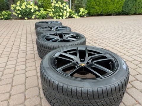 ОРИГІНАЛ КОЛЕСА ЗИМОВІ 20” PORSCHE MACAN S/ GTS - PIRELLI N0 