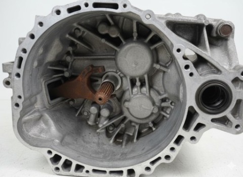 КОРОБКА ПЕРЕДАЧ TOYOTA AVENSIS T27 2.0 D4D 158TYS ПРОБІГ 
