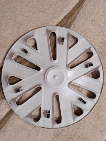 КОВПАКИ 15'' VW POLO IV 6R0601147C ОРИГІНАЛ 