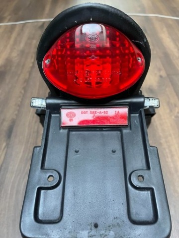 КОМПЛЕКТНИЙ ПІДКРИЛОК ФАРА ЗАД КРІПЛЕННЯ РЕЄСТРАЦІЇ APRILIA RS 125 99-05 