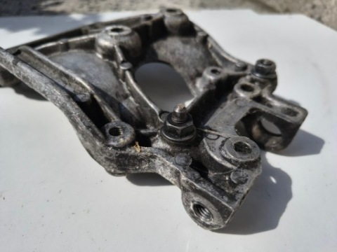 КРОНШТЕЙН ДВИГУНА 1.6 HDI 9646719580 OE PSA CITROEN C4 PICASSO 