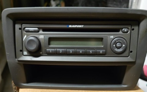 RADIO CD FIAT PANDA BLAUPUNKT 7648730516  