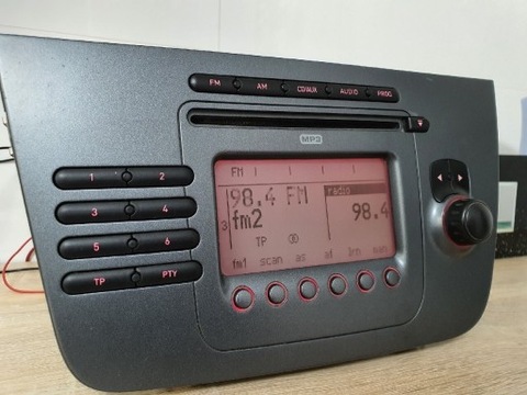 RADIO DE AUTOMÓVIL SEAT ALTEA CD AUX MP3 TOLEDO CÓDIGO  