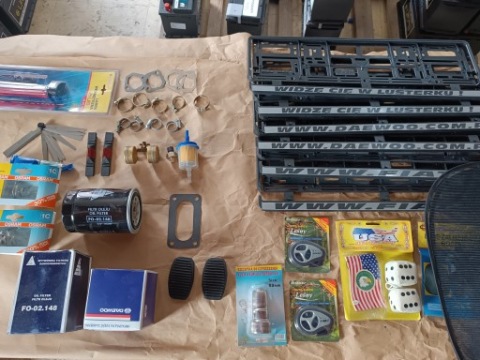 КОМПЛЕКТ ЗАПЧАСТИНИ I AKCESORI FSO 125P I POLONEZ 
