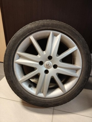 ПРОДАМ ШИНИ R17 205/55 