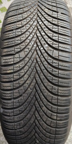 205/55 R16 94V Dębica