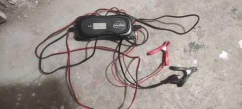 ЗАРЯДНИЙ ПРИСТРІЙ АВТО 12V, 6V, 5A 