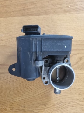 1.2 VTI PEUGEOT 208 HM01 ДРОСЕЛЬНА ЗАСЛІНКА 9673622380 