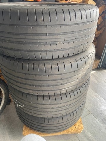 NEUMÁTICOS DE VERANO DUNLOP SPORTMAXX RT2 SUV 235/55R19  