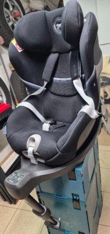 КРІСЛО CYBEX SIRONA S2 I-SIZE 