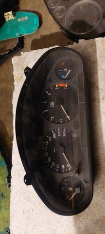 CUADRO DE INSTRUMENTOS DO BMW E46 VDO110.008.645/033A  