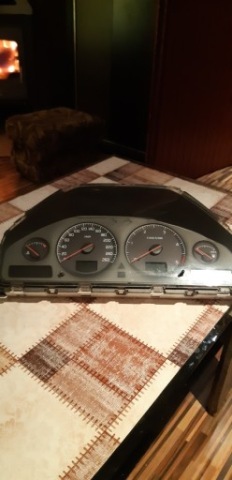 ПАНЕЛЬ ПРИЛАДІВ VOLVO S60 2001R 