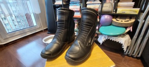 SHOES MOTORCYCLE WOMEN'S COURSE 37 