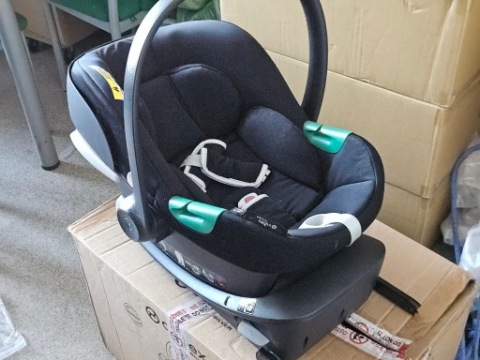 КРЕСЛО АВТО NIEMOWLECY CYBEX ATON B2 I-SIZE 