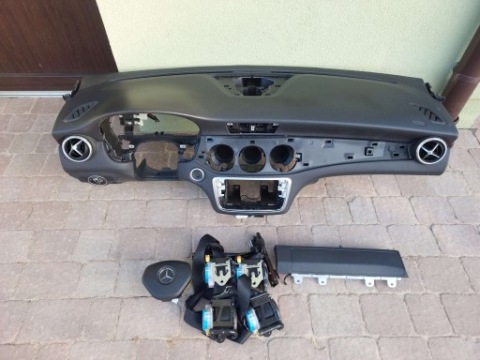 DESKA, KONSOLA, AIRBAG, РЕМНІ MERCEDES GLA W156, CLA W117 