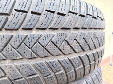 ШИНИ ЗИМОВІ VREDESTEIN 265/60 R18 