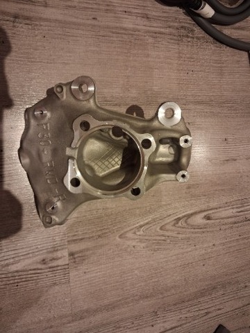 MOYEU DROITE AVANT BMW F20 F30 F32 AVEC 6853820 XDRIVE - milautoparts.fr