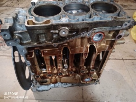 БЛОК ДВИГАТЕЛЯ SUBARU 3,6 