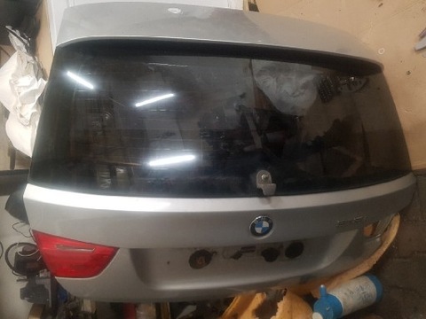 TAPA DE MALETERO BMW E91 2008ROK  