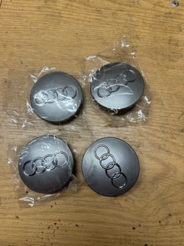 КОВПАЧКИ AUDI ОРИГІНАЛ 68MM 