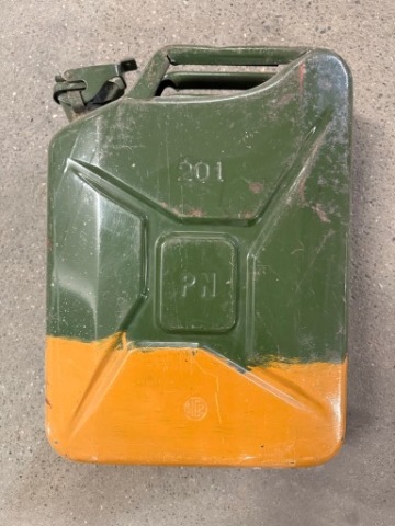 КАРНІСТЕР 20 L LITROW 1979 РІК 