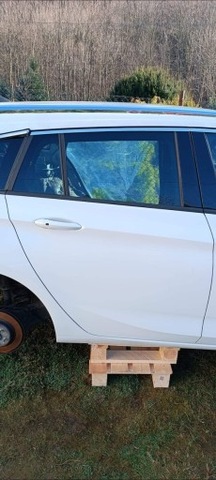 Opel astra k y40r drzwi prawy przód  