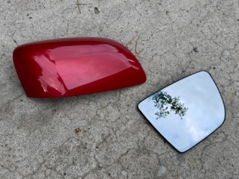 OE КОРПУС ДЗЕРКАЛА ПРАВА + ВКЛАДКА СКЛО KIA VENGA 2009-2019 