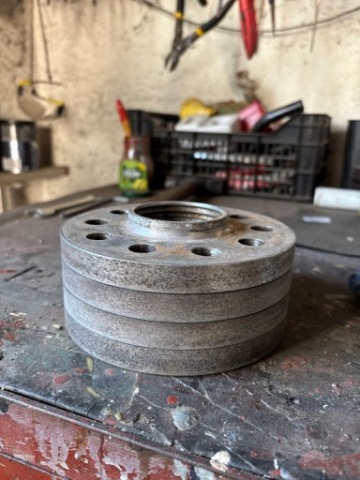 ВІДСТАНІ 5X110 15MM + БОЛТИ 