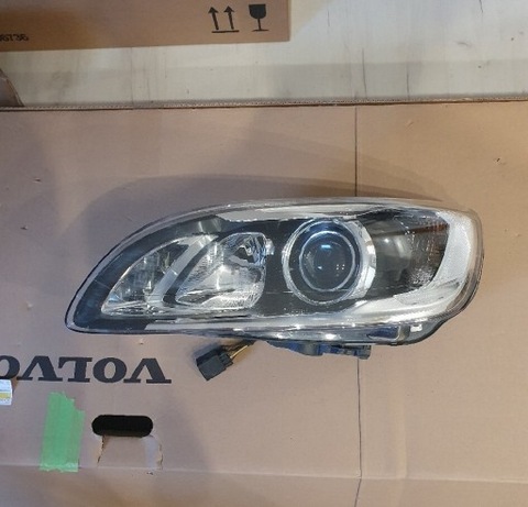 FARO IZQUIERDA VOLVO S60 V60 BI XENÓN DIRECCIONAL 31420253  